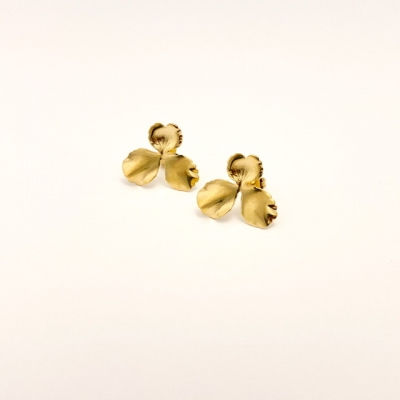 Jeanne gold plated earring