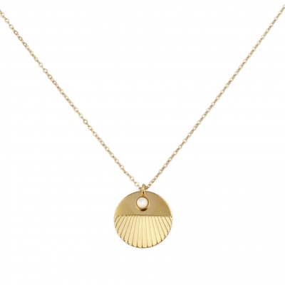 White Mother-Of-Pearl Necklace Gold Plated