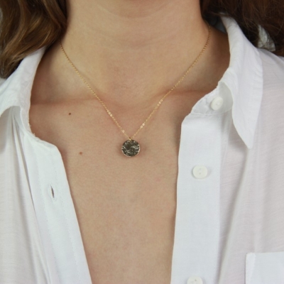 Petit collier Moon doré à l'or fin